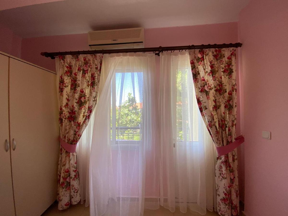 Maviev Otel Çeşme Esterno foto