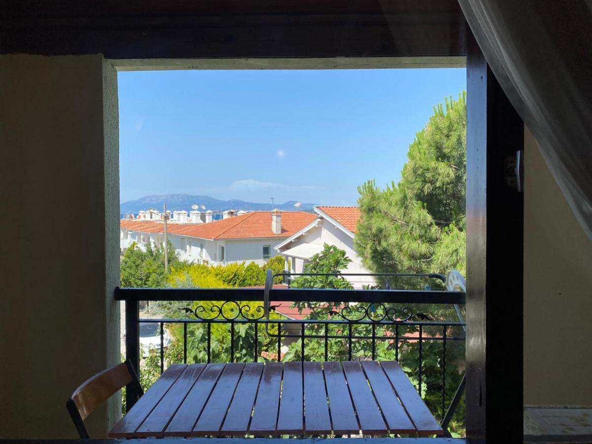 Maviev Otel Çeşme Esterno foto