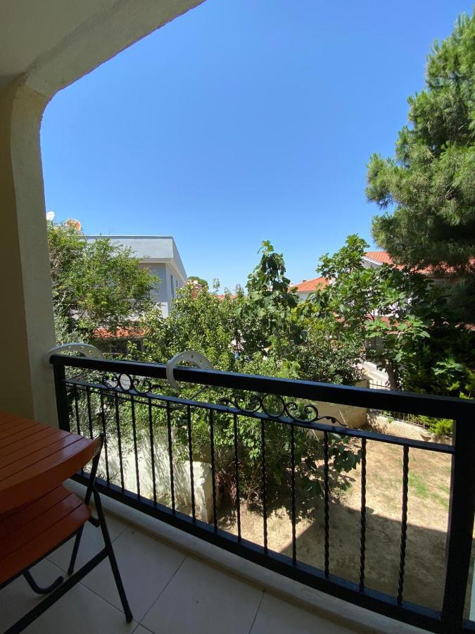 Maviev Otel Çeşme Esterno foto